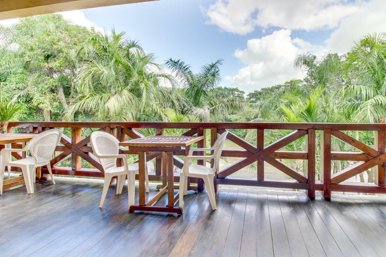 Mahogany Hall San Ignacio Extérieur photo
