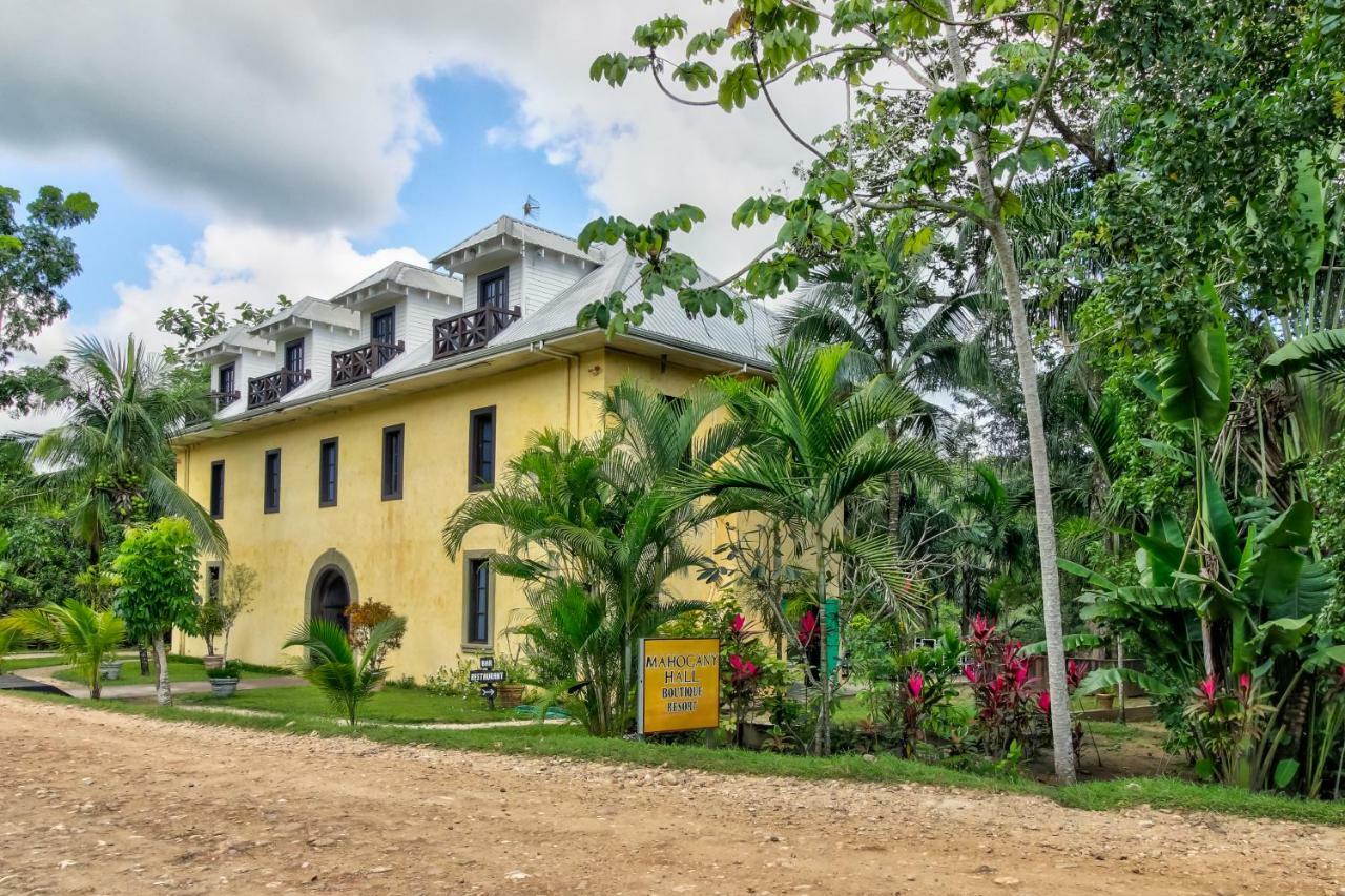 Mahogany Hall San Ignacio Extérieur photo